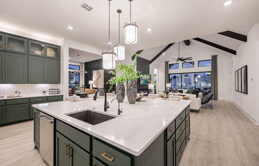 Chesmar Kimberly Model Kitchen in Sweetwater